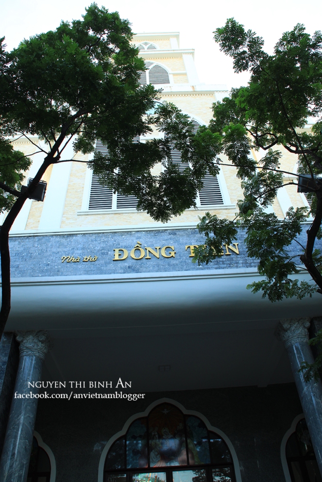 Dong Tien Church - Saigon Aug04 2015 (4)