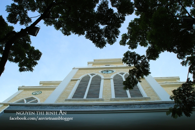 Dong Tien Church - Saigon Aug04 2015 (5)